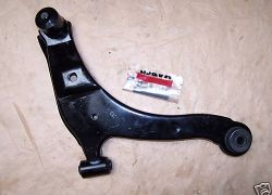 Rameno přední pravé spodní Chrysler Neon 1999-2005