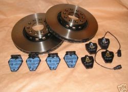 Brzdové kotouče + destičky přední Audi A8 d 1998