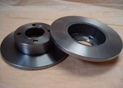 Brzdové kotúče predné plné Audi 80 8C,B4 od r.v. :91-96