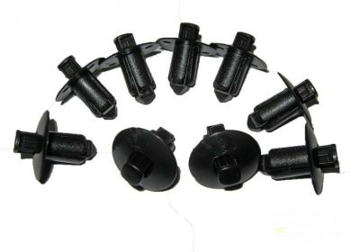 Spony na plasty štvorkoliek M8 C118, 1ks