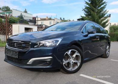 IMG_1568 Peugeot 508SW 2,0HDi 180k, panoram.strecha,navigácia;AUTOMAT